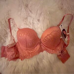 NWT 36B Satin & Lace Longline Bra in Coral (Rose Dawn) Pink Daisy Fuentes Padded